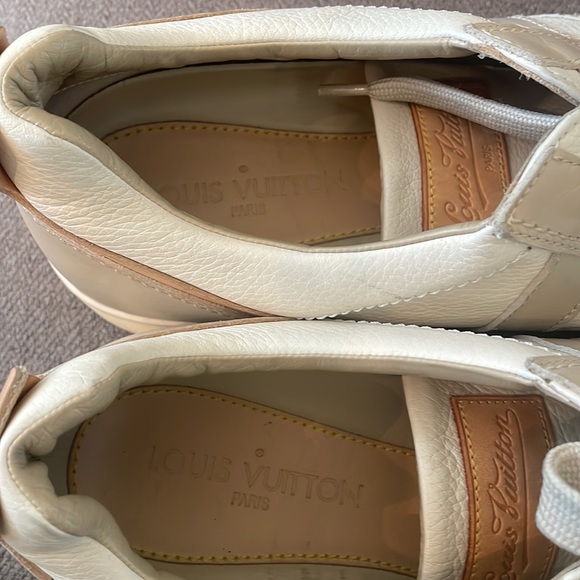 Louis Vuitton Beige X Ivory Rennes Sneaker - Picture 4 of 10